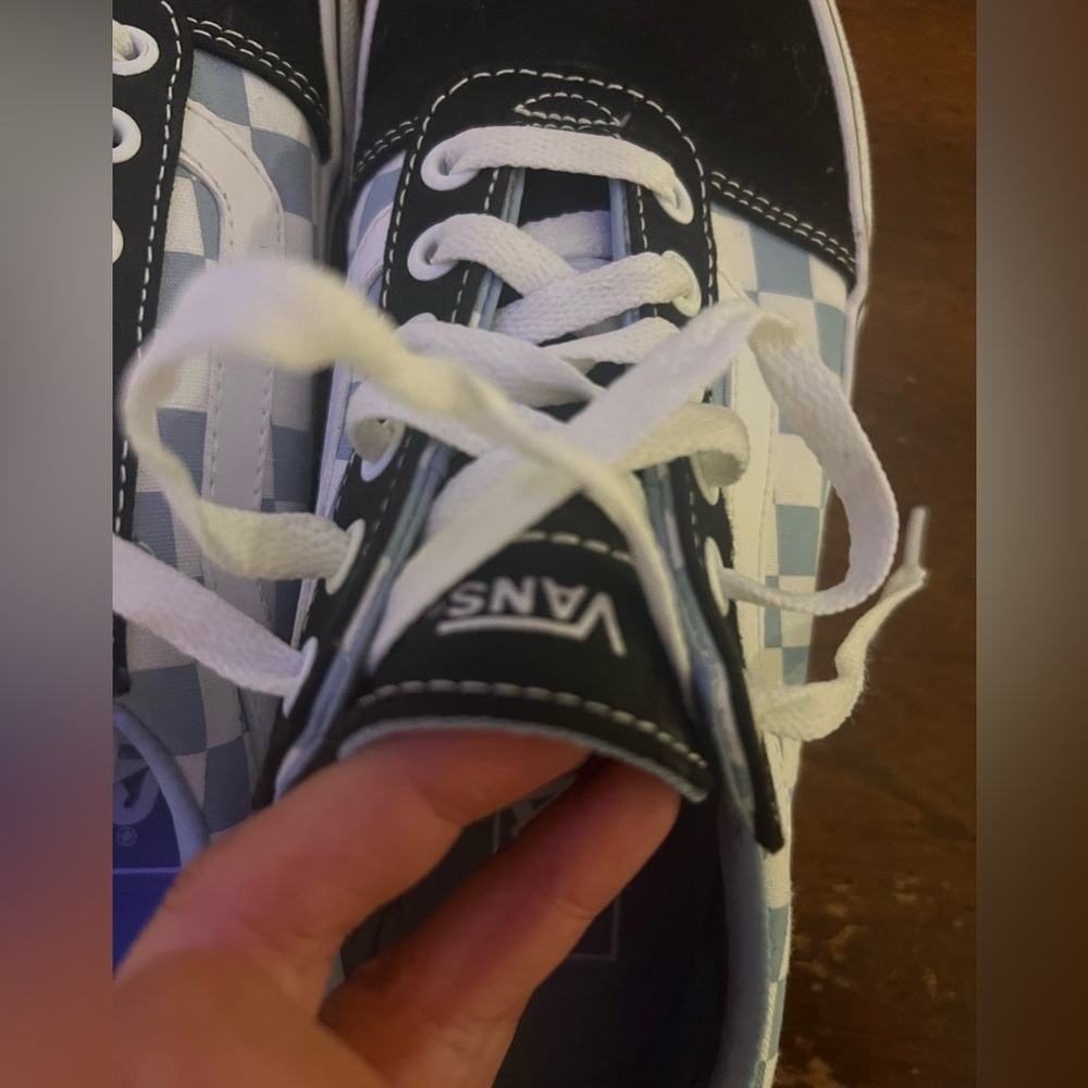 Vans Checkerboard Lace-Up Sneakers - Black & Light Blue size 7.5 never been worn - Picture 8 of 9